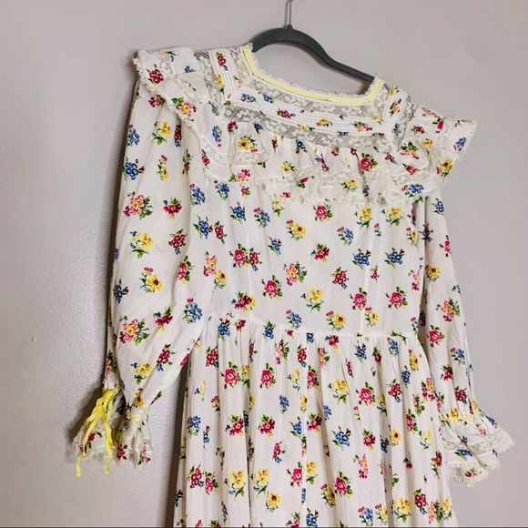 Doen dress - Picture 8 of 12